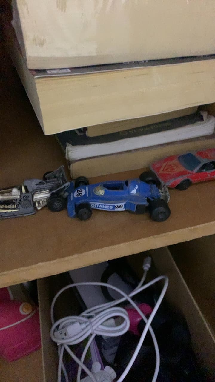 Proof for Find a blue vehicle