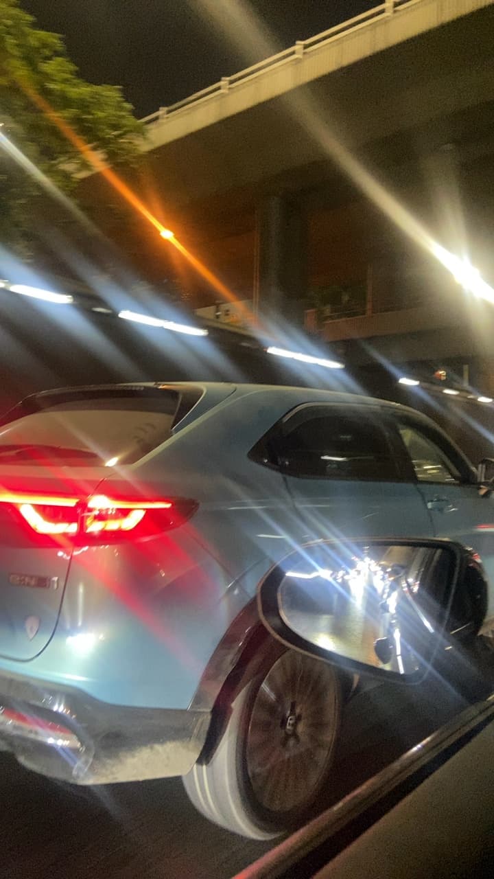 Proof for Find a blue vehicle